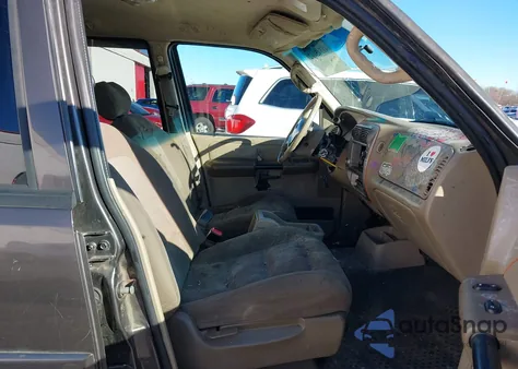 2005 Ford Explorer Sport Trac Adrenalin/Xls/Xlt z USA, uszkodzony, nr VIN 1FMZU67K05UB39739